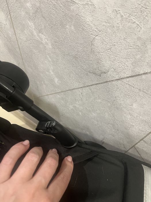 Продам универсальную коляску