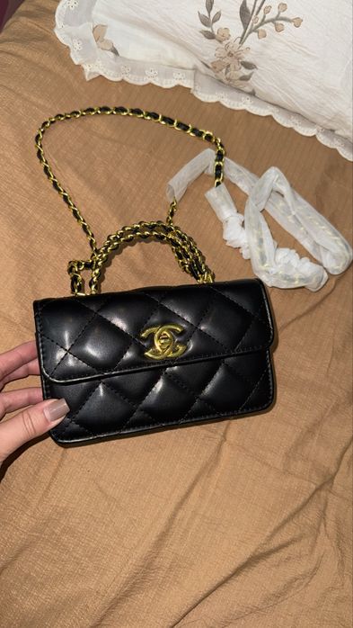 Chanel sumka sotiladi