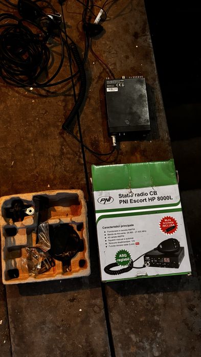 Statie   Auto CB PNI Escort HP 8000L ASQ