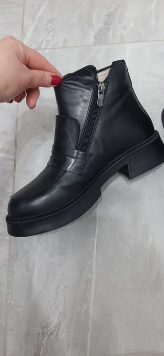 Зимний полу сапоги 37 размер.