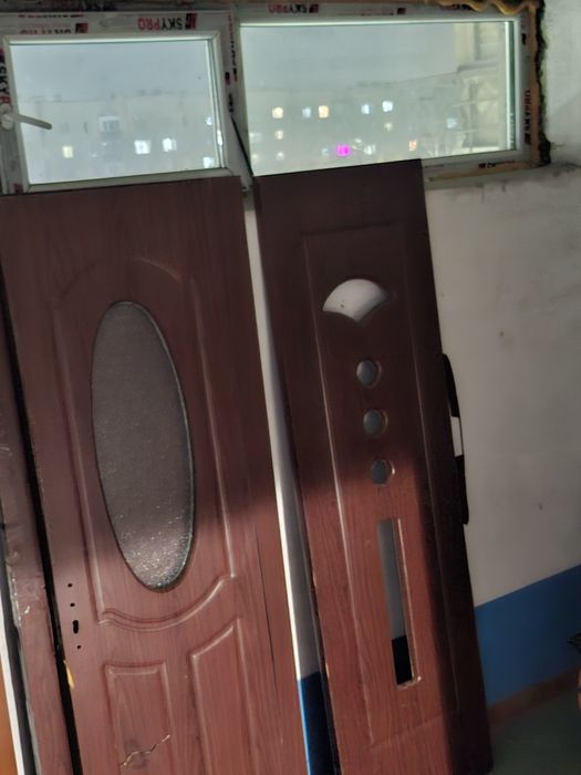 Продаю дверь.6шт