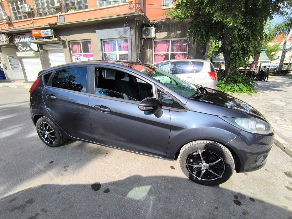 Продава се Ford Fiesta 1.4