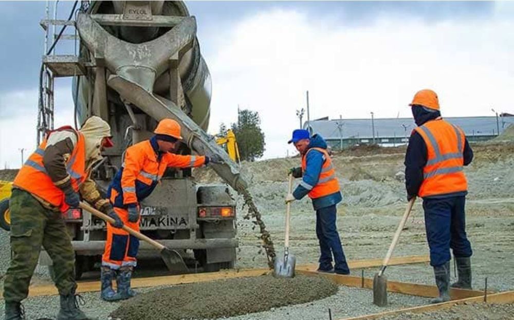 Выполняем бетонные работы.