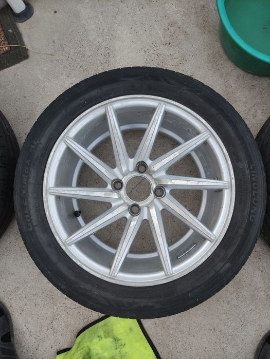 Диск шины автомобильные
