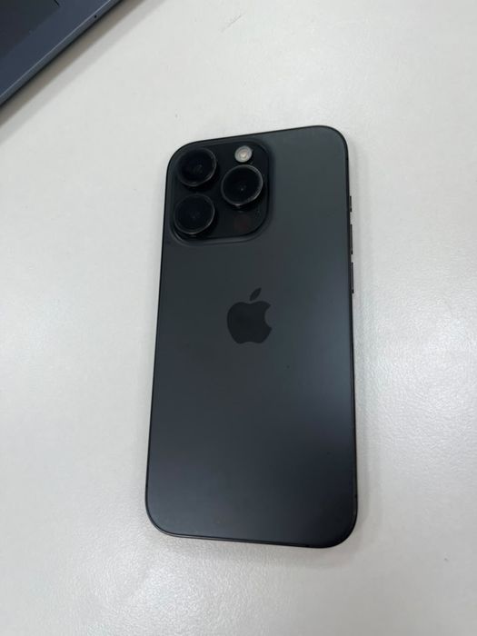 iphone 15 pro 256 79%