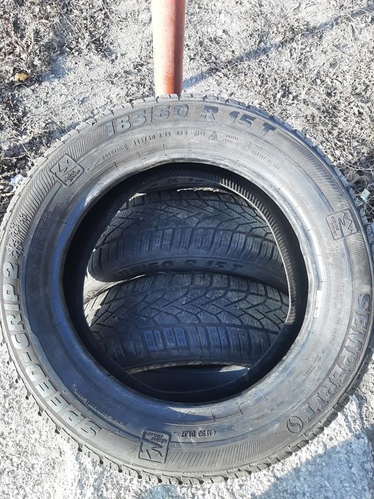 Продам шины 185/60/15 семпирит