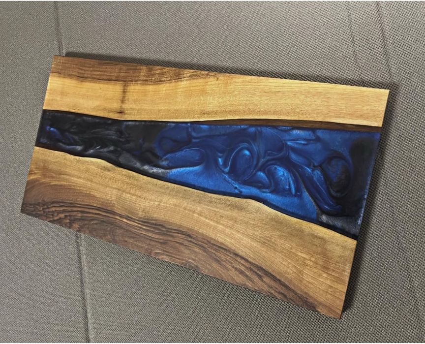 Уникални дъски за рязане и сервиране на мезета от орех и дъб