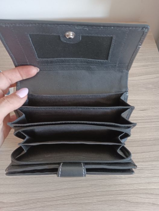 2 бр дамски  протмонета