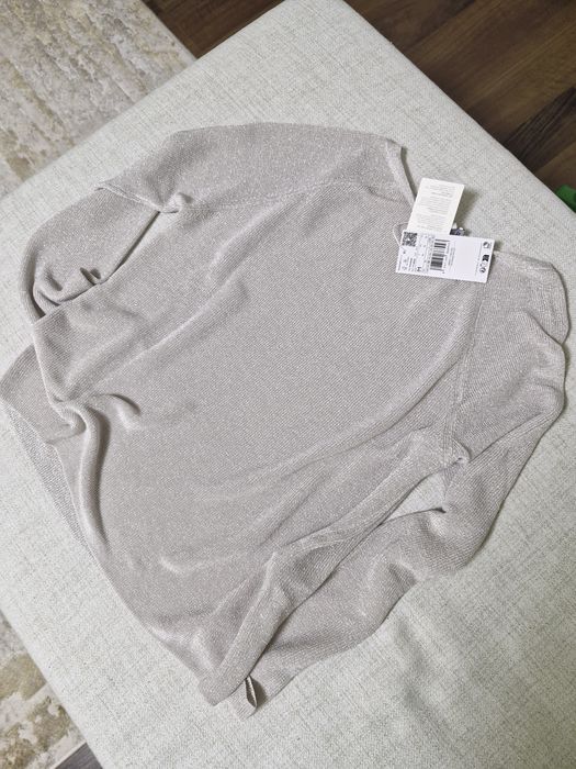 Pulover dama din lurex cu guler in V, M, Mango