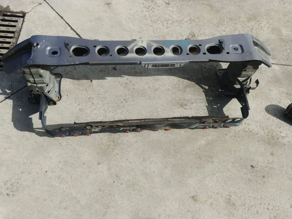 intaritura armatura bara fata ford focus 3 hatchback am51-r10922-ae