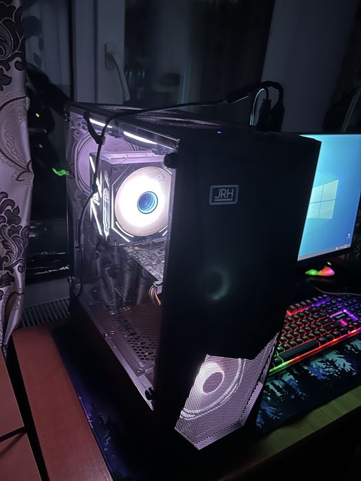 Vand PC Gaming - reglare cu telecomanda!!