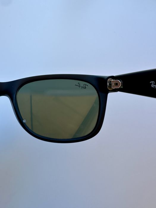 Ray Ban RB2132 Wayfarer