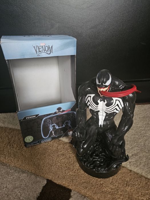Stand controller cable guys venom