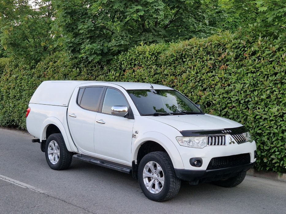 Mitsubishi L200 An 2014 Cutie Automata Km Reali Înmatriculat Ro