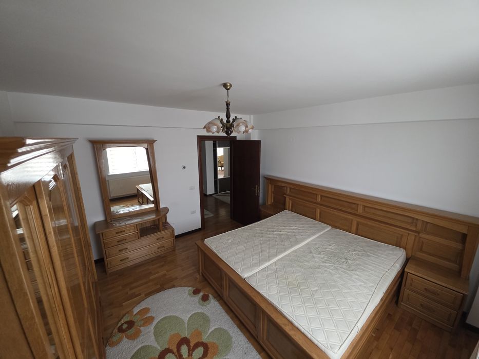 Inchiriez apartament Radauti