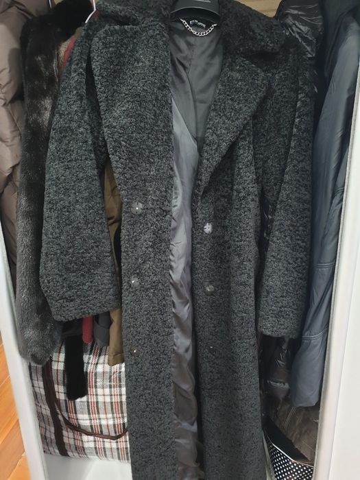 Меховое пальто новое