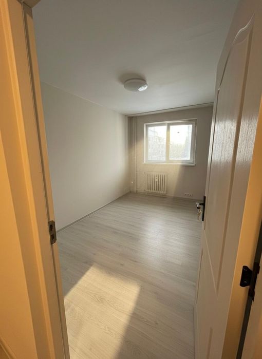 PROPRIETAR - Apartament 4 camera- Renovat