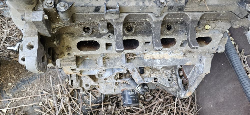 Двигатель на нисан