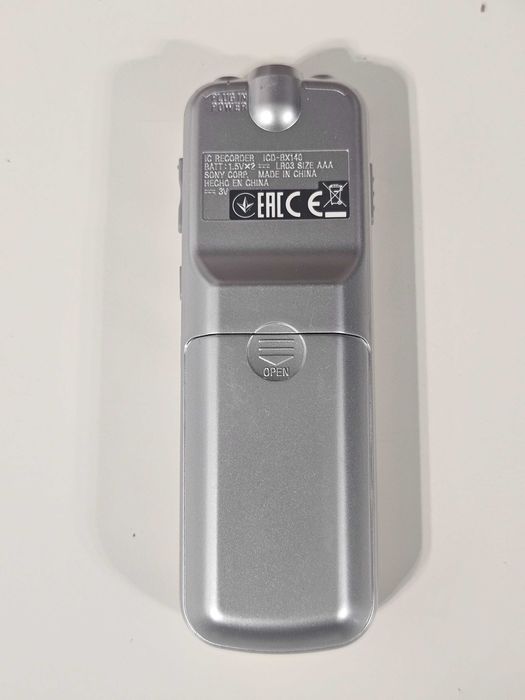 Reportofon Sony BX140