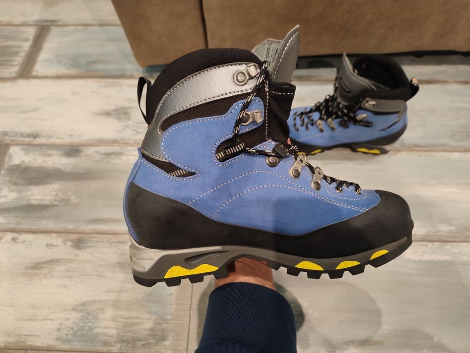 Zamberlan Jorasses - Дамски планински обувки 38 Номер