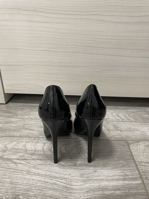 Pantofi Zara, cu toc inalt