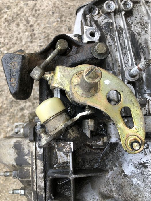 Скоростна кутия Пежо/Peugeot 407 2.0 HDI 136