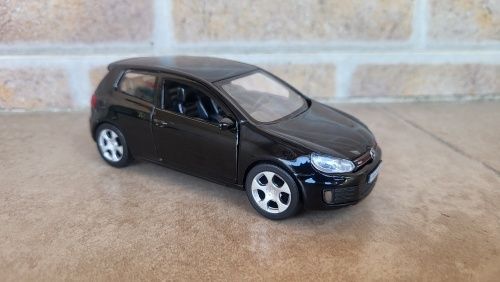 Machete auto 1:32 / 1:36