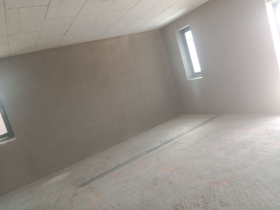 Facem Tencuiala cu pompa ,glet rigips etc