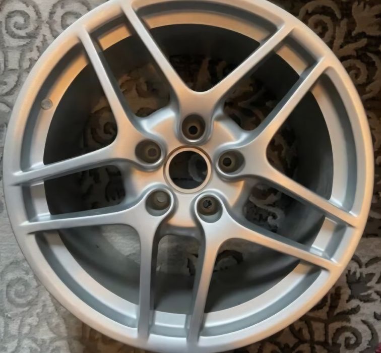 Продавам джанта за Porsche 911 997.2