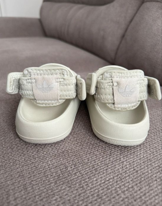 Adidas Adiletten Adiform marime 21