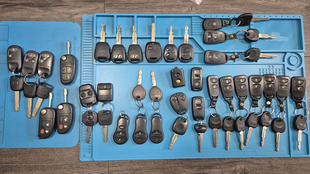 Ключове subaru,hyundai,honda,kia,daewoo,rover,range