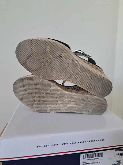 Еспадрили на платформа 38 номер