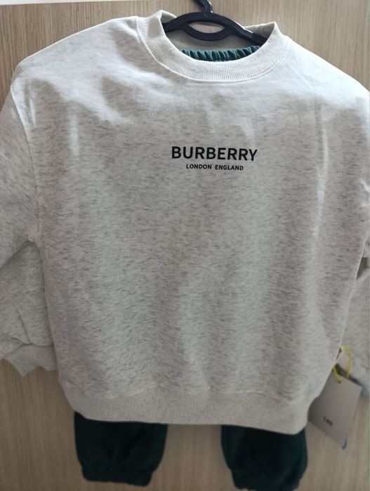 Детский веши и безрукавки