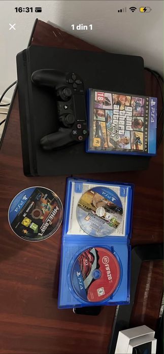 Vand Playstation 4
