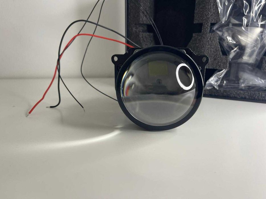 Lupe Faruri Bi LED UNIVERSALE 3 INCH H1/H4/H7 150W 22500 Lumeni