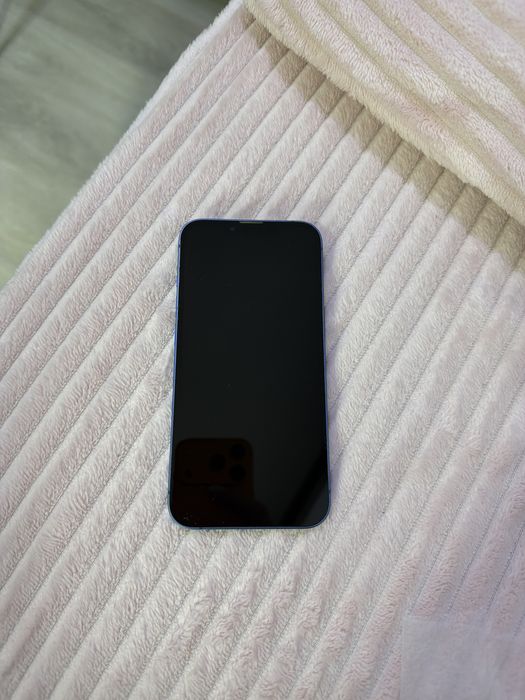 Продам айфон 13,256  гб