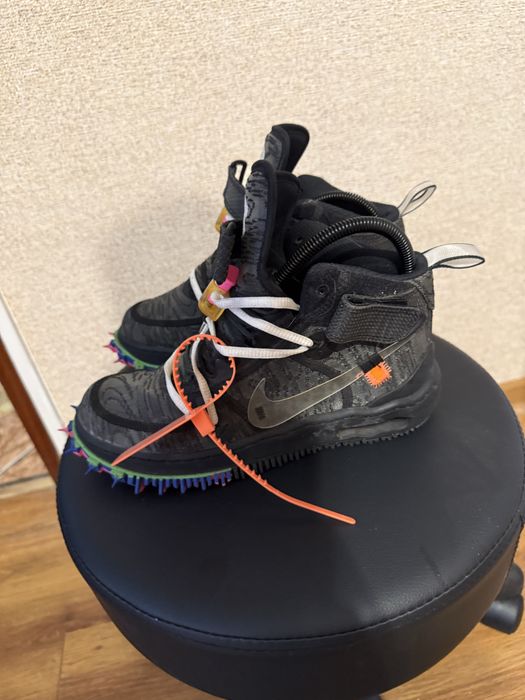 Vand off-wite nr 37,5