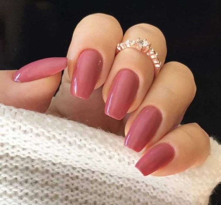 manichiura si pedichiura