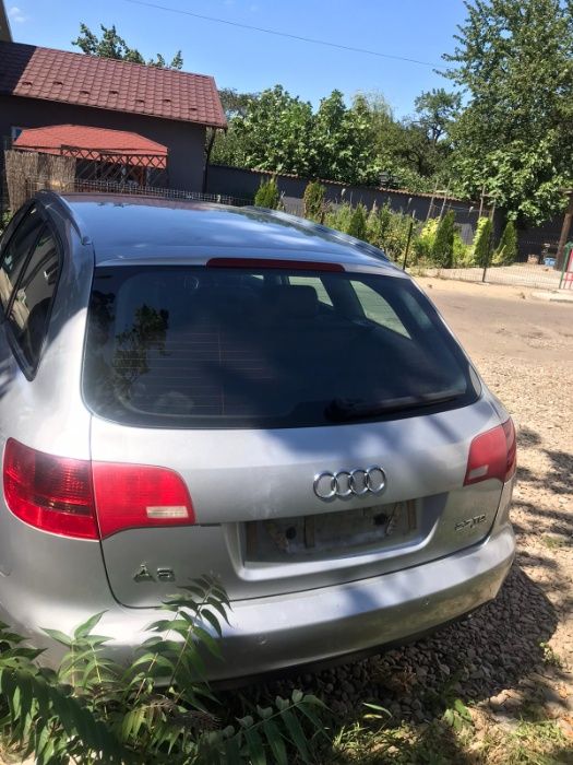 Dezmembrez Audi A6 C6 2.7 TDI QUATTRO break an 2006 cod motor BPP