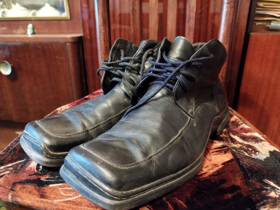 Продам кожаные ботинки