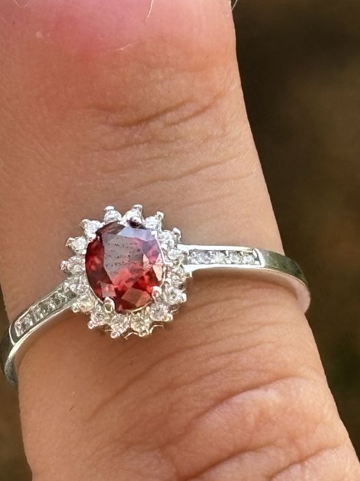 Inel din Argint 925 cu piatra Femei NOU