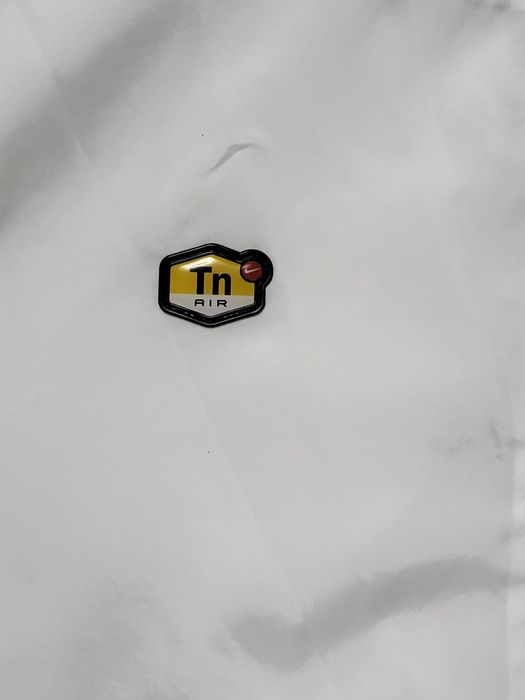 Vind Geaca Nike tn noua