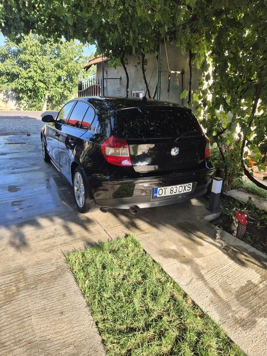 Seria 1  2006 118D