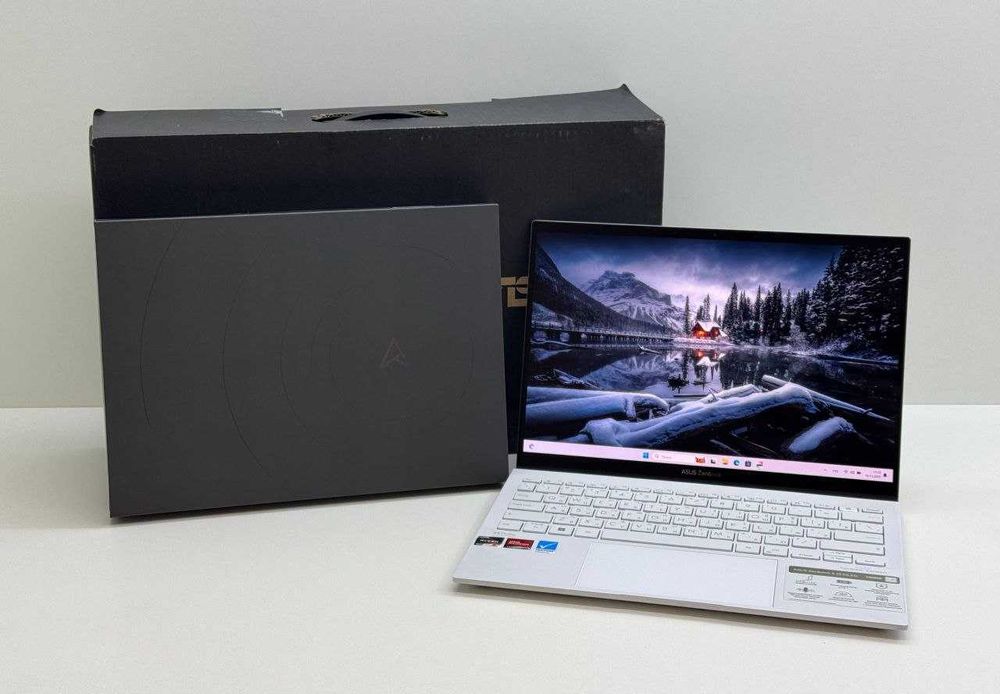 Asus ZenBook S13 — Ryzen 5 6600U / 512GB NVMe M.2 SSD / 16GB LPDDR5 /