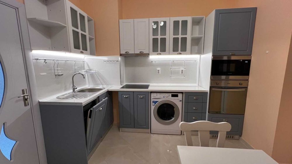 Дава се под наем Двустаен апартамент в София, Център - 66 кв.м за 750 € - Снимка #2