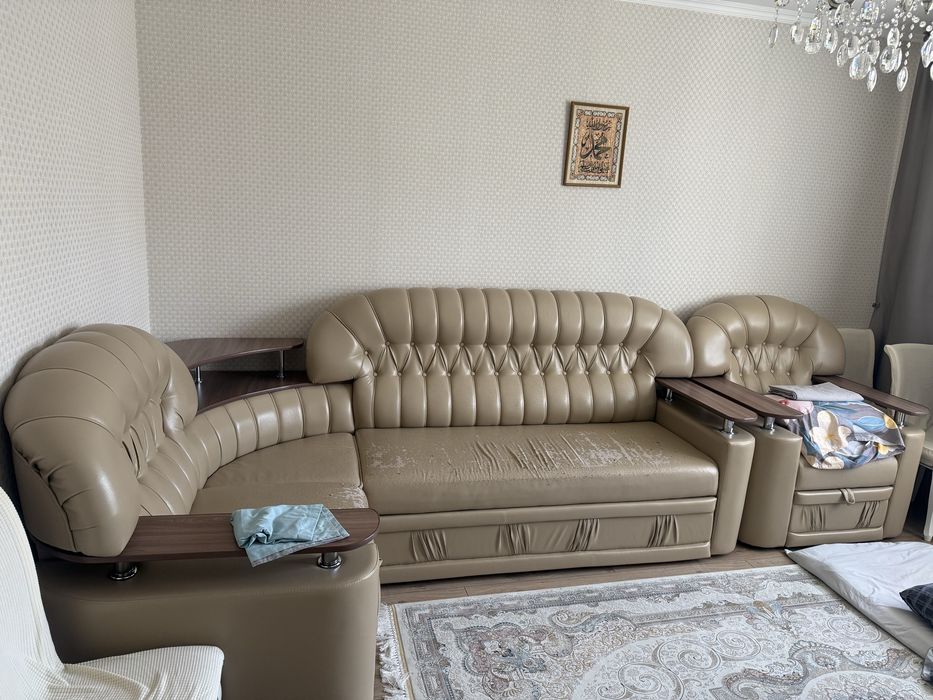 Диван и кресло отдам бесплатно
