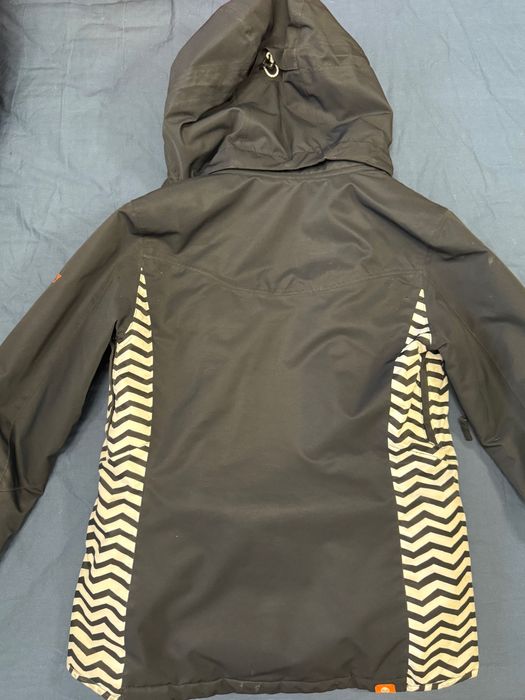 Ски екип Roxy: комплект яке и панталон (XS размер)