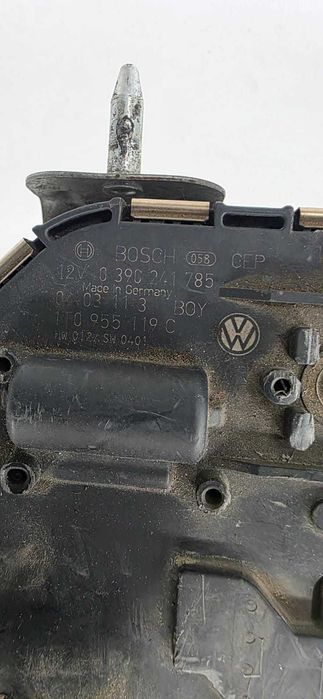 ansamblul stergator stanga  Vw Touran cod 1T0955119C