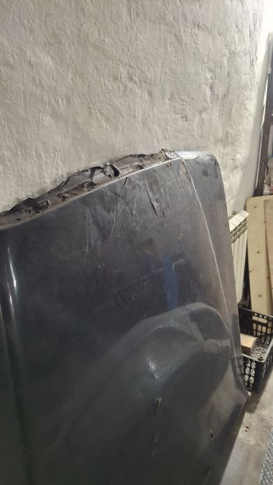 Капот мерседес w124 да рест