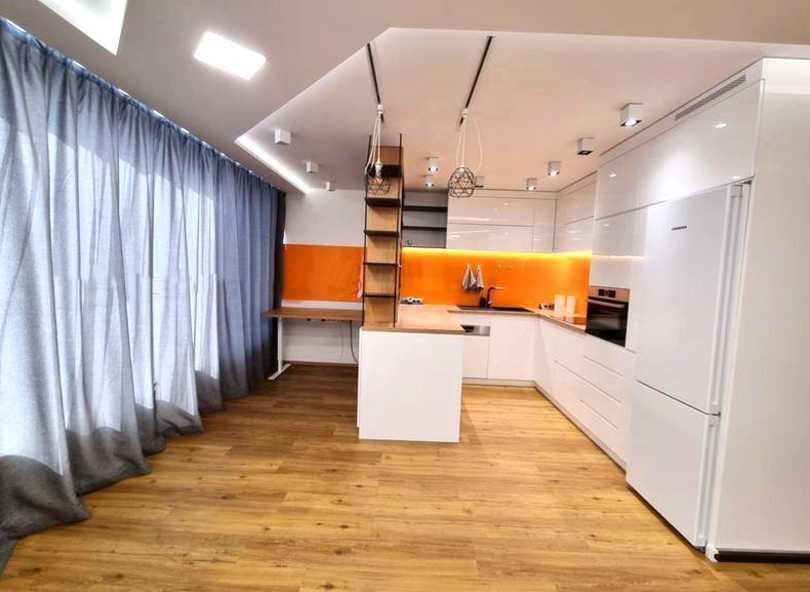 Продава се Двустаен апартамент в София, Оборище - 74 кв.м за 2000 €/кв.м - Снимка #1